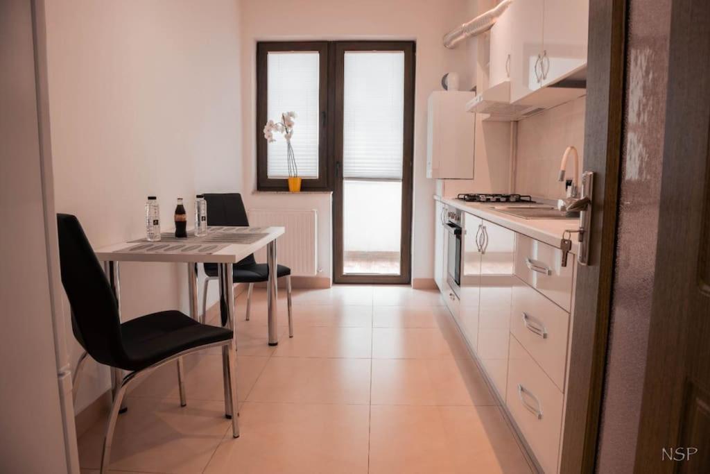 Apartament Zona Coresi Mall Брашов Экстерьер фото